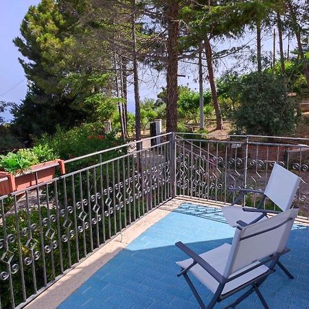 Villa Bouganvilla Cefalù Exteriör bild