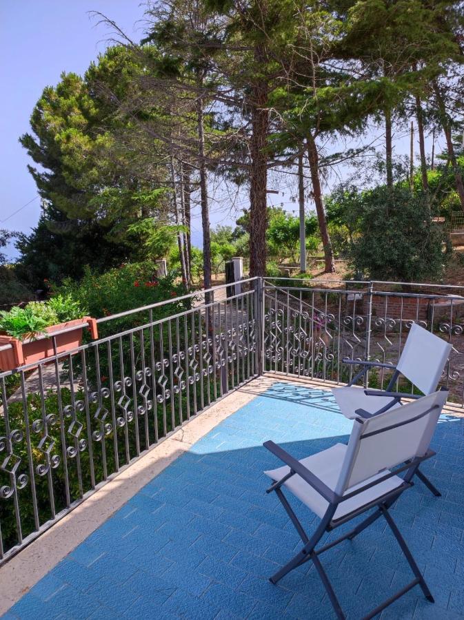 Villa Bouganvilla Cefalù Exteriör bild